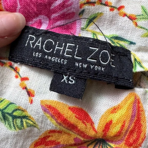 Floral Print Women's Top 🦜 🌺 - Picture 5 of 8